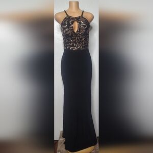 Stunning Lenovia Black With Gold Sequins Evening Cocktail Formal Gown Size Small